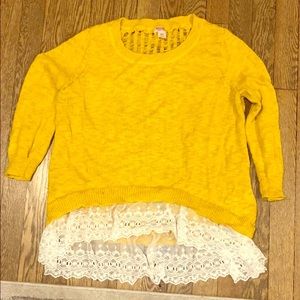 Cute sweater with lace bottom detail
